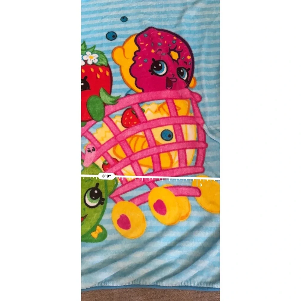 Shopkins Blue Striped Plush Fleece Throw Blanket 45x54 Strawberry Kiss Donut